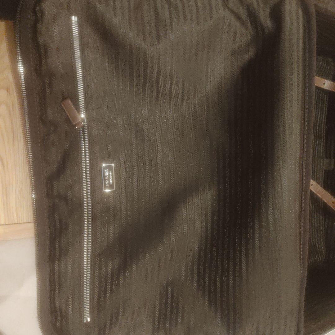 PRADA オリーブ色 ナイロンキャリーケース