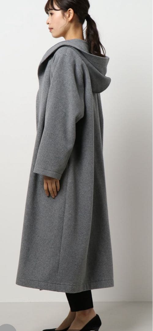 お値下げ中　ミズイロインドフード付きロングコート　ブラック