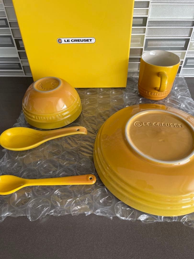 LE CREUSET 食器セット 5点ラウンドディッシュカップライスボウルなど