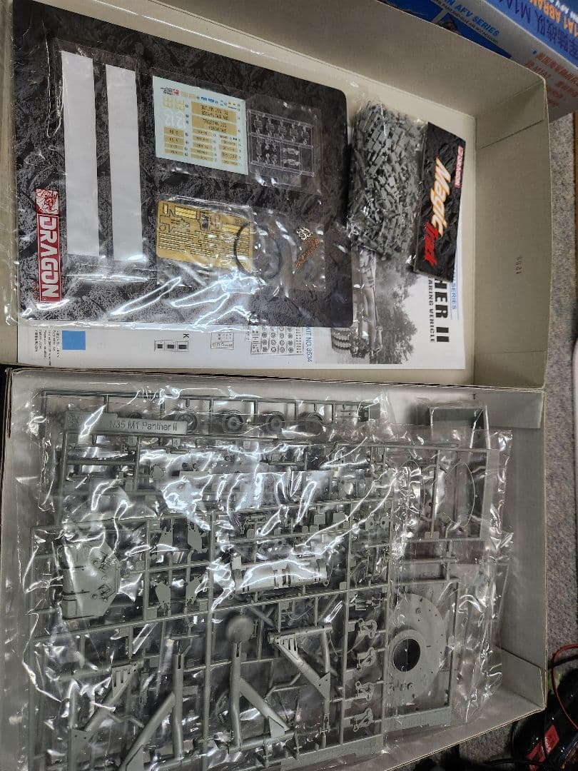 Bsot ドラゴン1/35戦車プラモデルセット2個