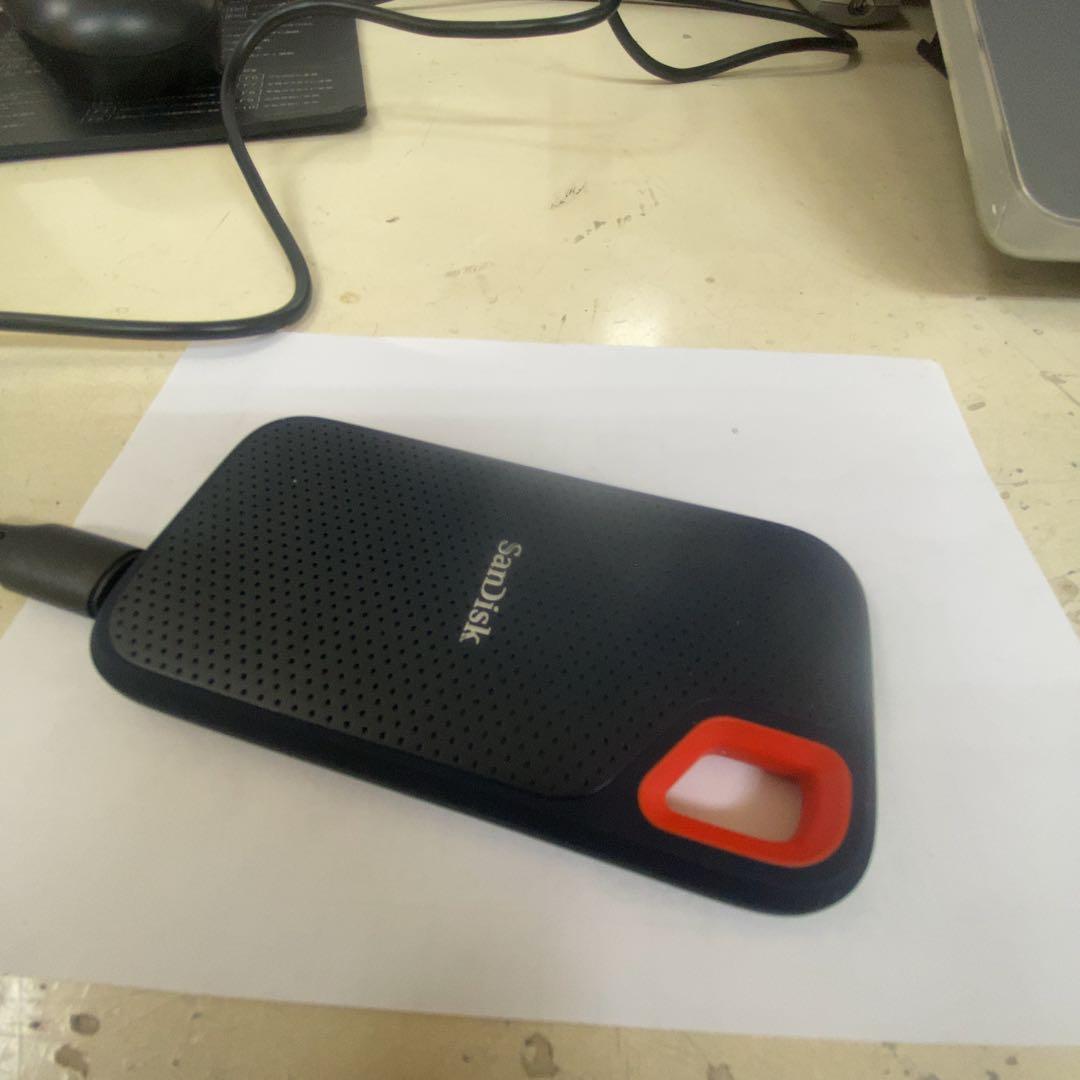 SanDisk Extreme Portable SSD 2TB サンディスク
