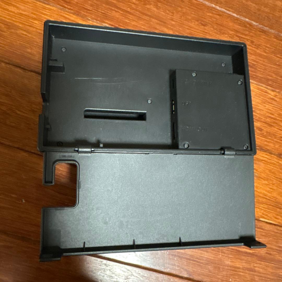 任天堂Switch スイッチ　本体　nintendo