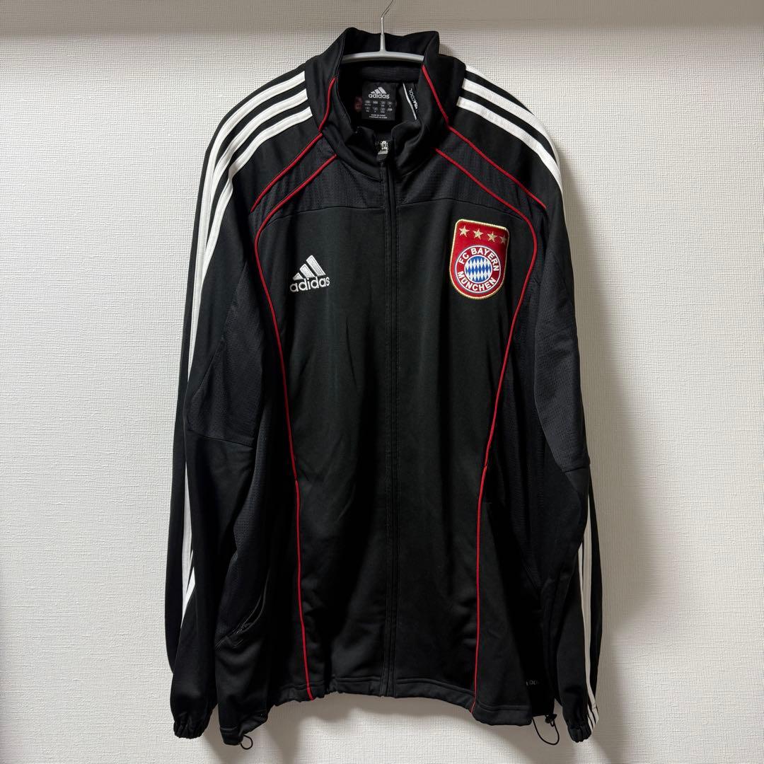 adidas × バイエルンミュンヘン 2010-11 トラックジャケット