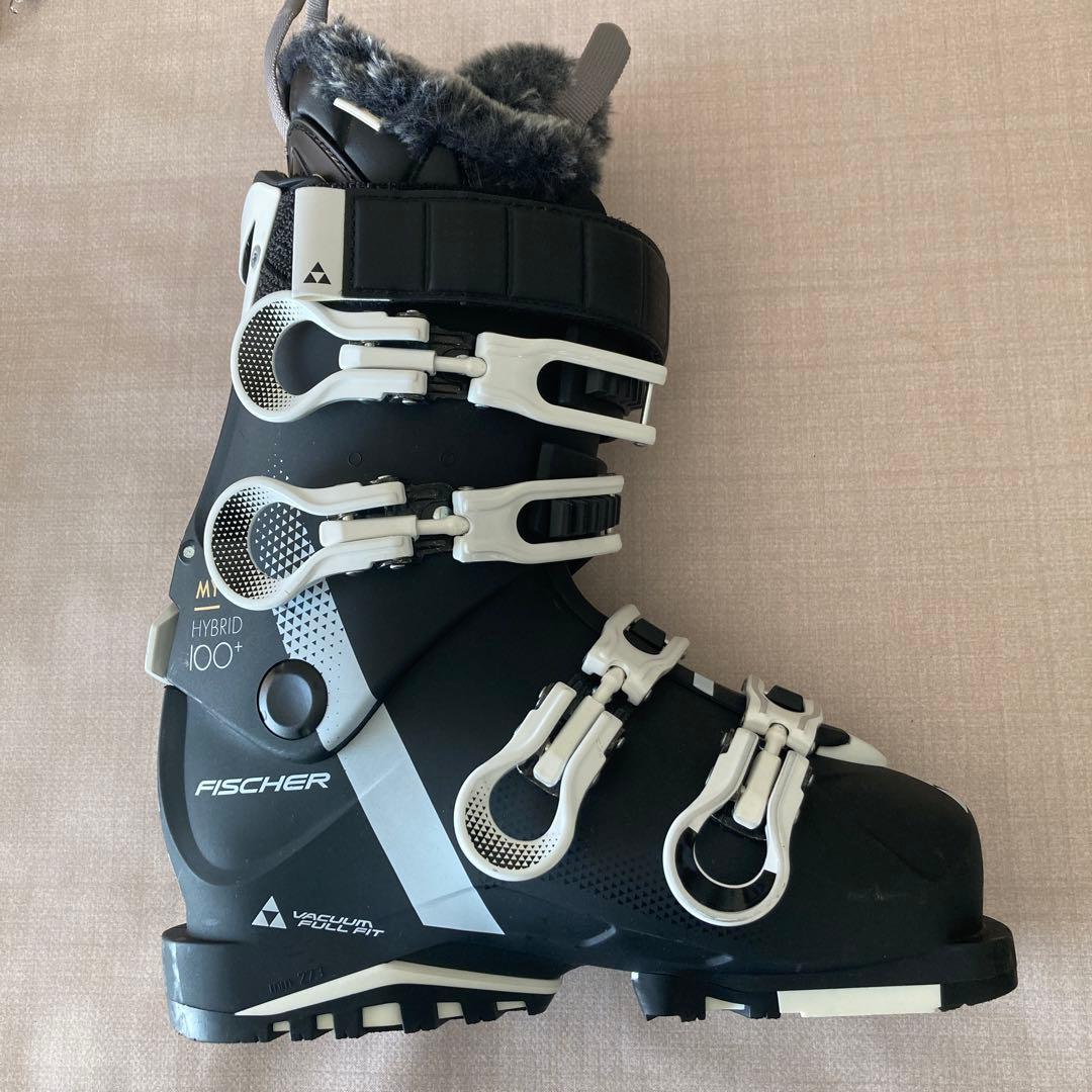FISCHER スキーブーツ　滑走3日