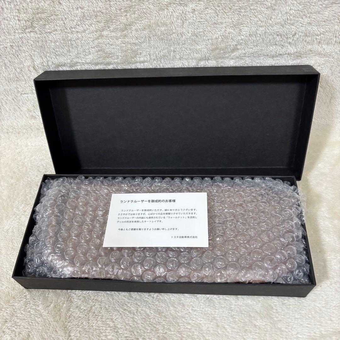 【新品】トヨタ ランドクルーザー ウォールナット キートレイ 非売品 成約特典