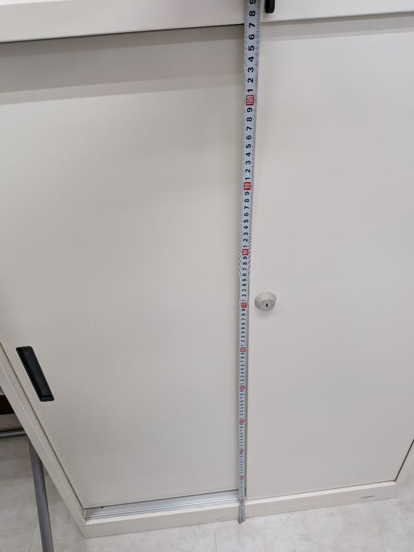 オカムラ　village キャビネット　書庫 スライド式