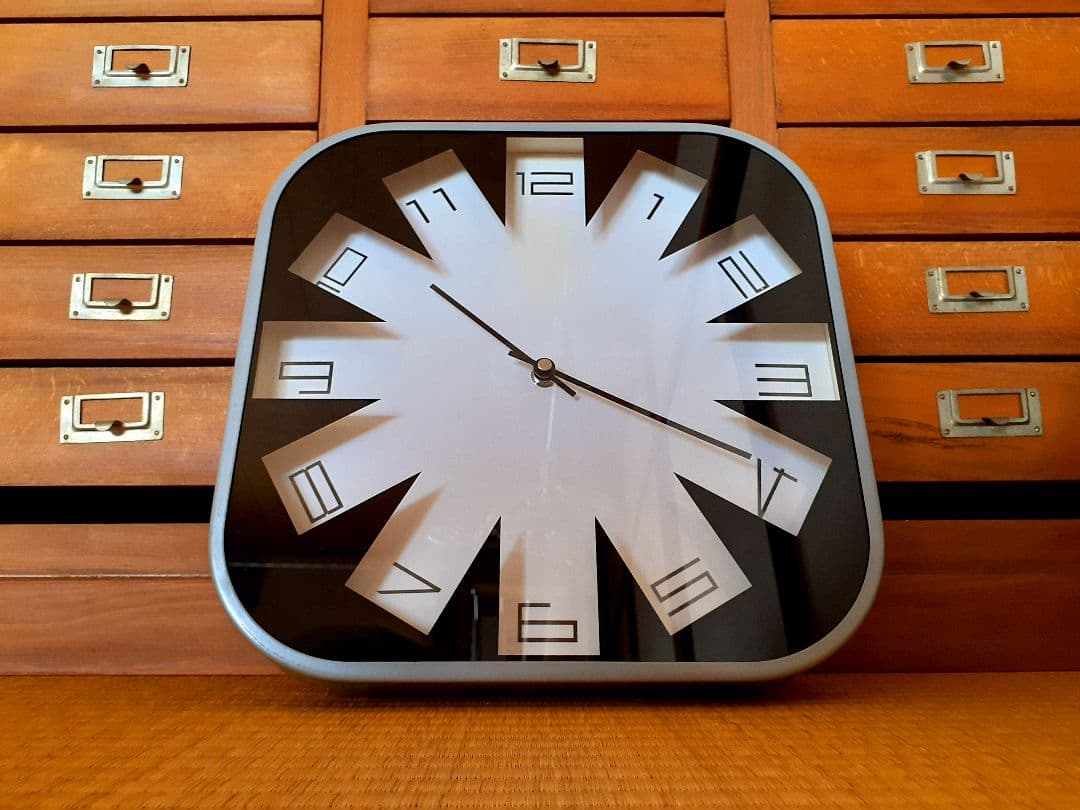 IKEA　掛け時計　ポストモダン　スペースエイジ　OLD IKEA　廃盤