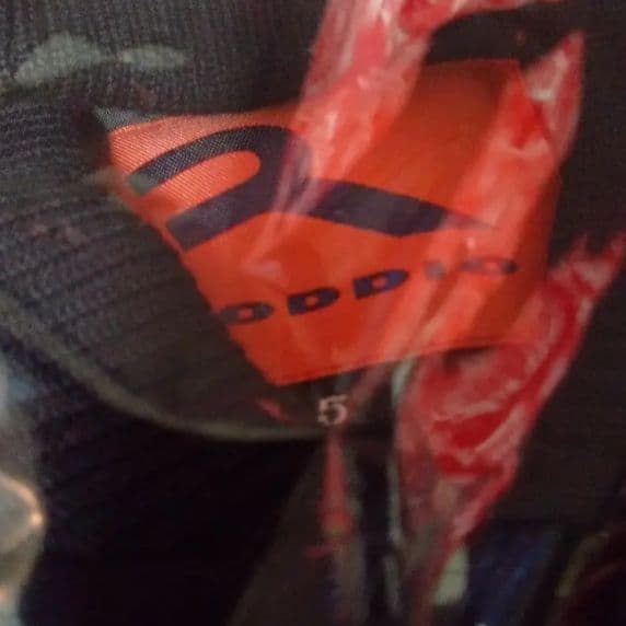 予約完売　ロッディオ　スタジャン　ムータWネームroddio