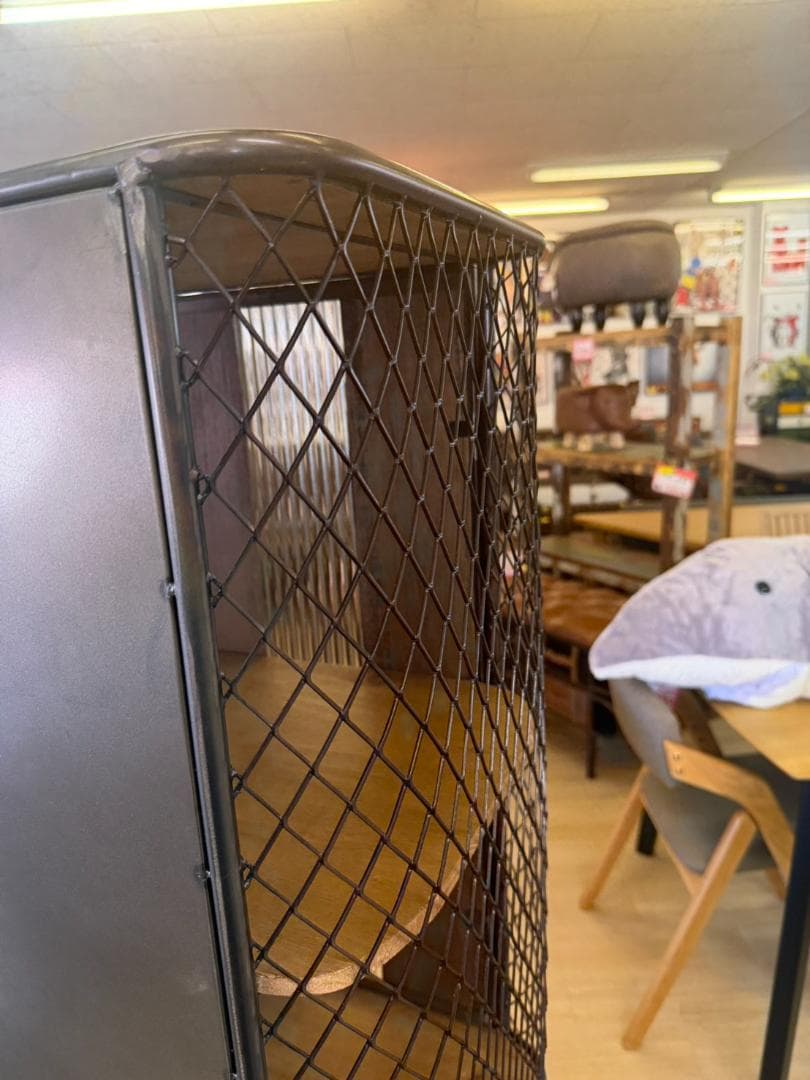 インダストリアル　キャビネット　マルチラック　リビングボード　棚　ラック　レトロ