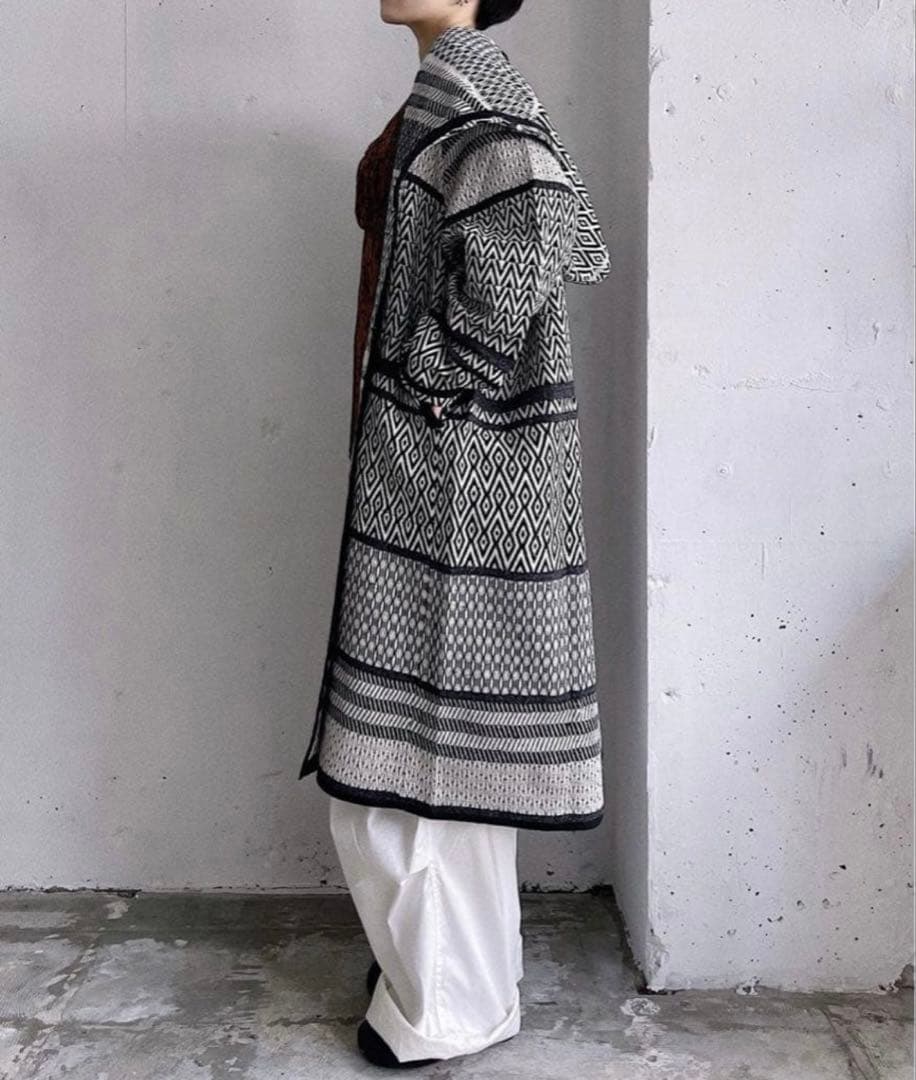 sara mallika サラマリカ キリムフーディー　ロングコート