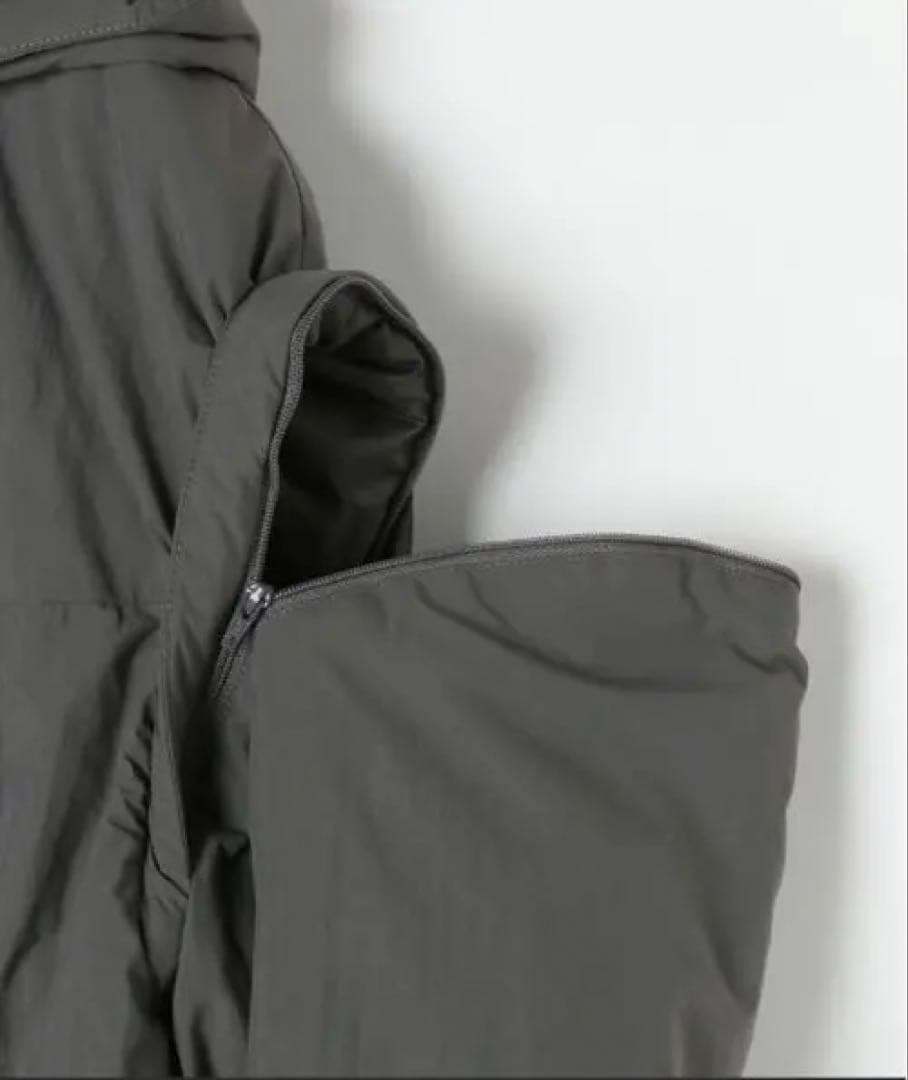 ほぼ未使用【完売品】エアサーマルマルチWAYロングコート　ブラック　撥水加工