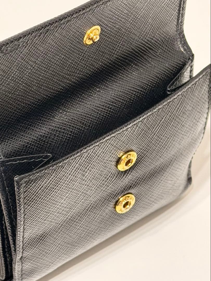 【箱付き】PRADA ブラックレザー 三つ折り財布