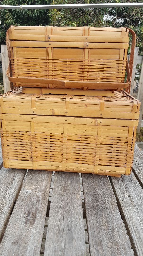 アンティークカゴ