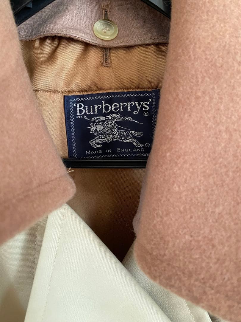 バーバリートレンチコート(インナーコート、襟付き取り外し可能)