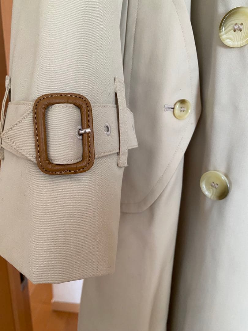 バーバリートレンチコート(インナーコート、襟付き取り外し可能)