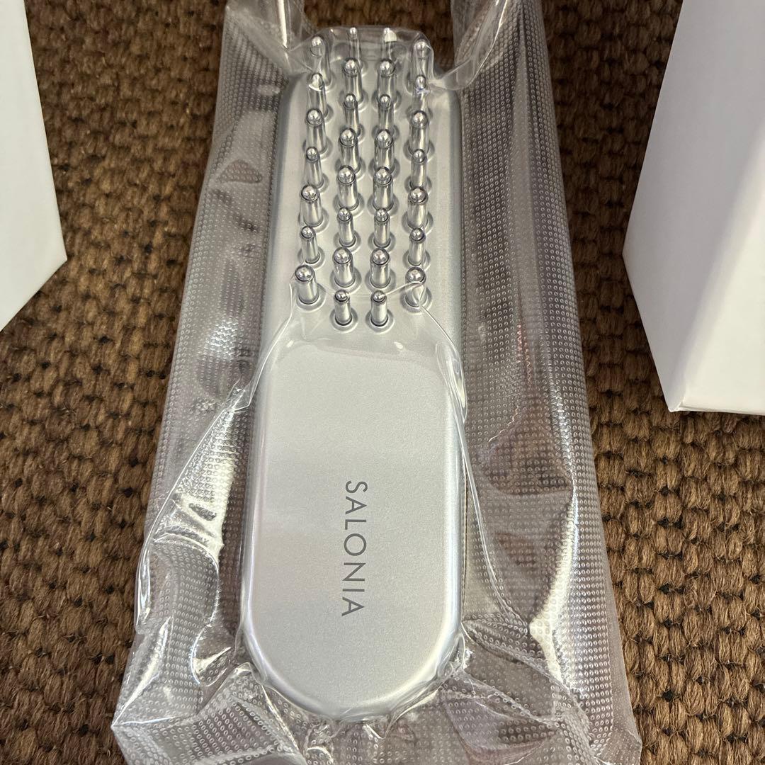 新品未使用品SALONIA EMS LIFT BRUSH SAL222206SL