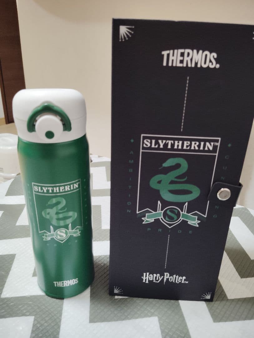THERMOS SLYTHERIN 水筒 専用ボックス付き