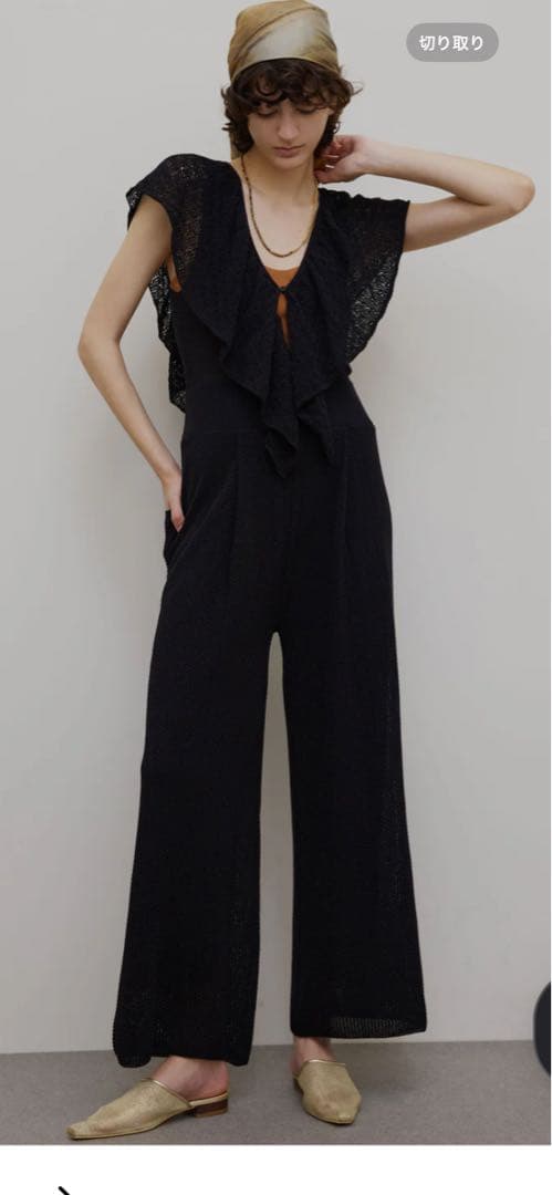 アメリMEDI RUFFLE KNIT ROMPERSブラックM新品未使用品