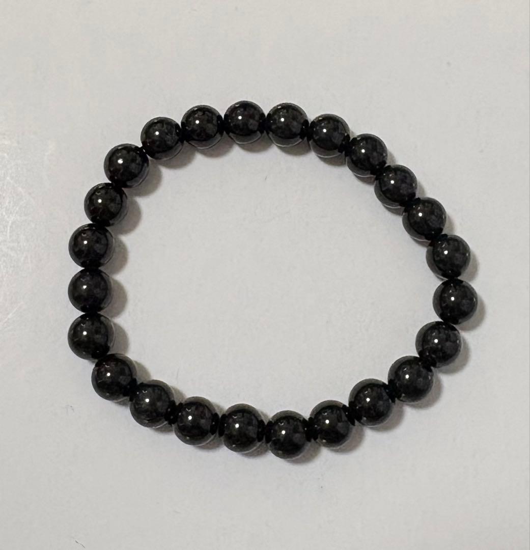 まーおすすめ黒糸魚川産翡翠