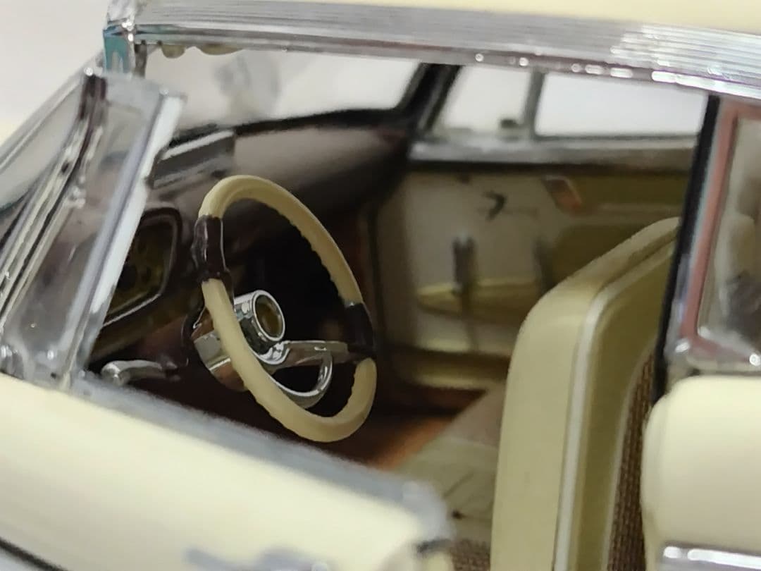 フランクリンミント　1957 1/24 プリムスフューリー　美品