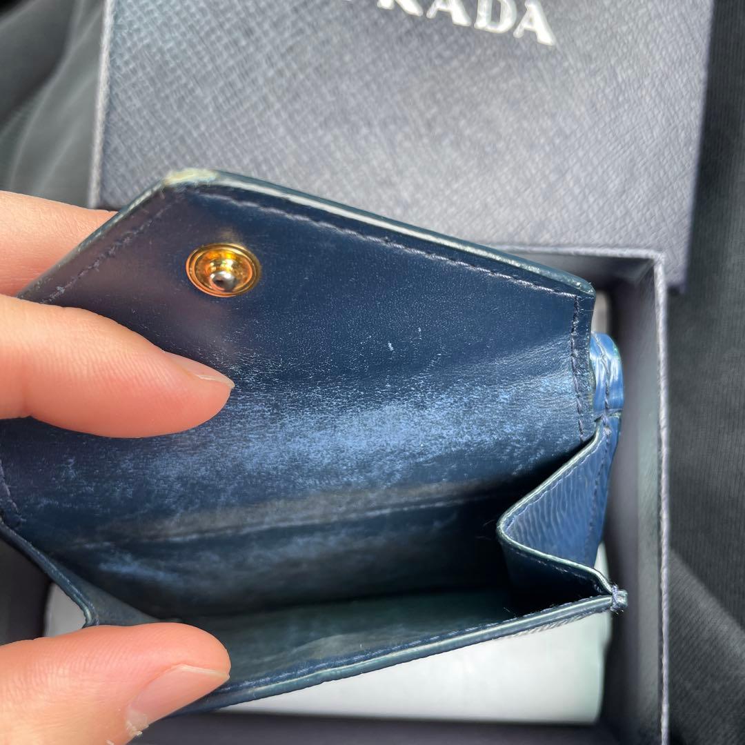 PRADA ブルー 三つ折り財布 箱付き