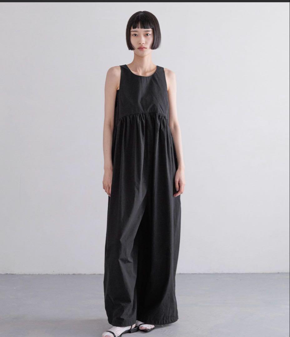 ボリュームオールインワンノースリーブ