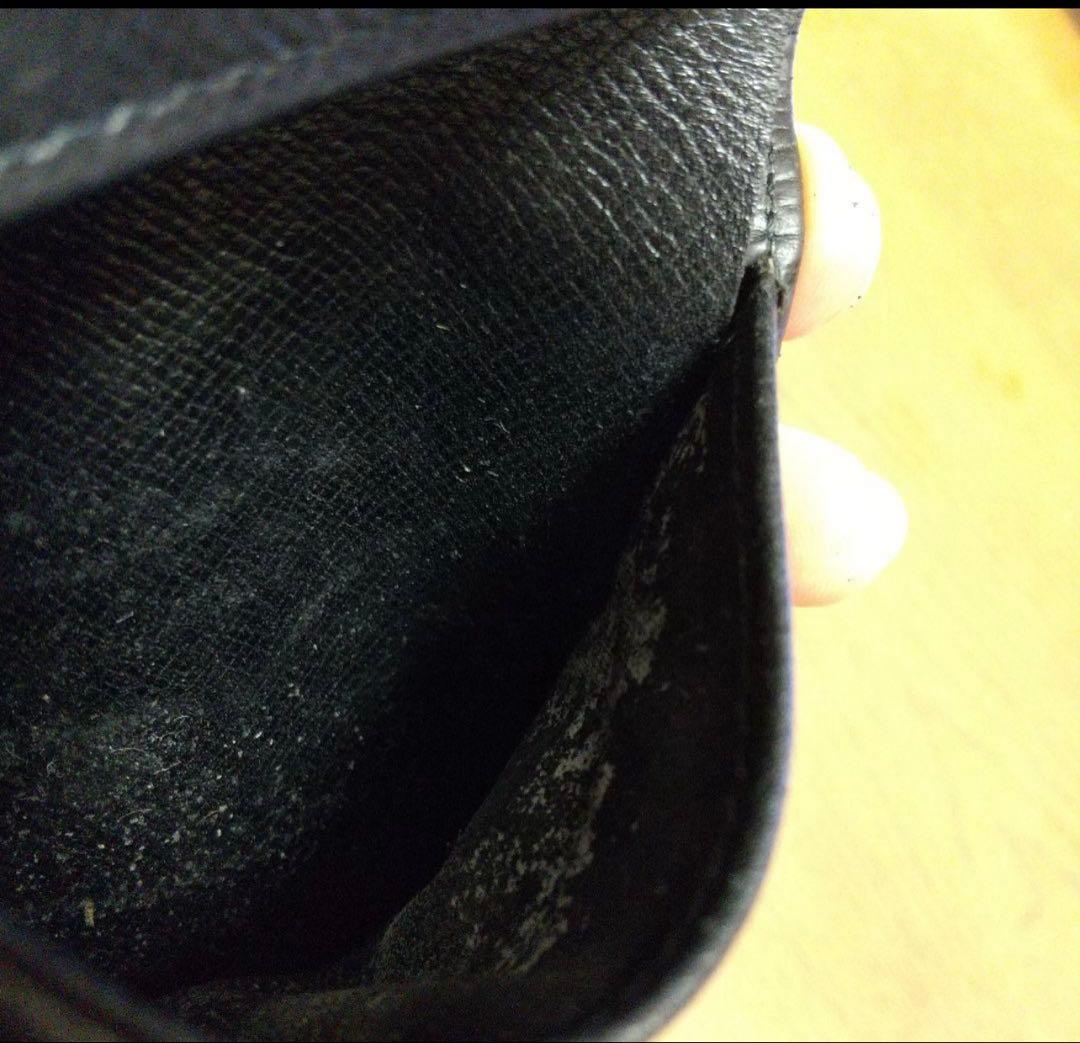 ルイヴィトン　エピ　ポルトモネ・ビエカルトクレディ三つ折り財布　黒