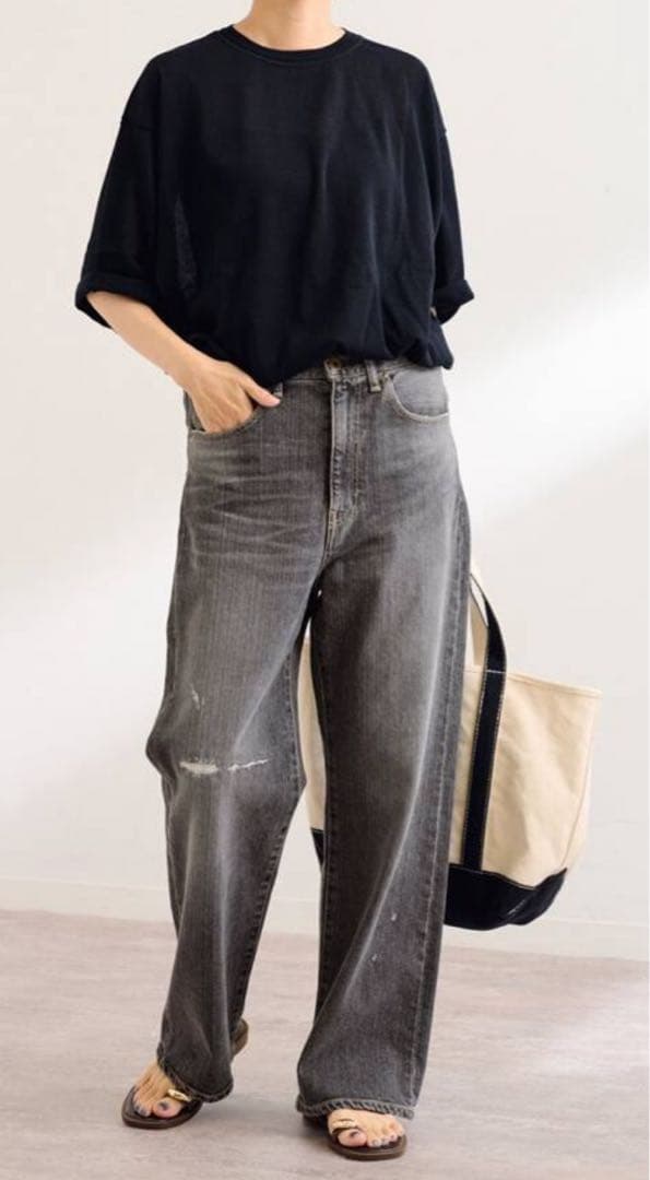 【人気完売品】フレームワーク　デニム　ストレート　ワイド　ハイライズ　近年モデル