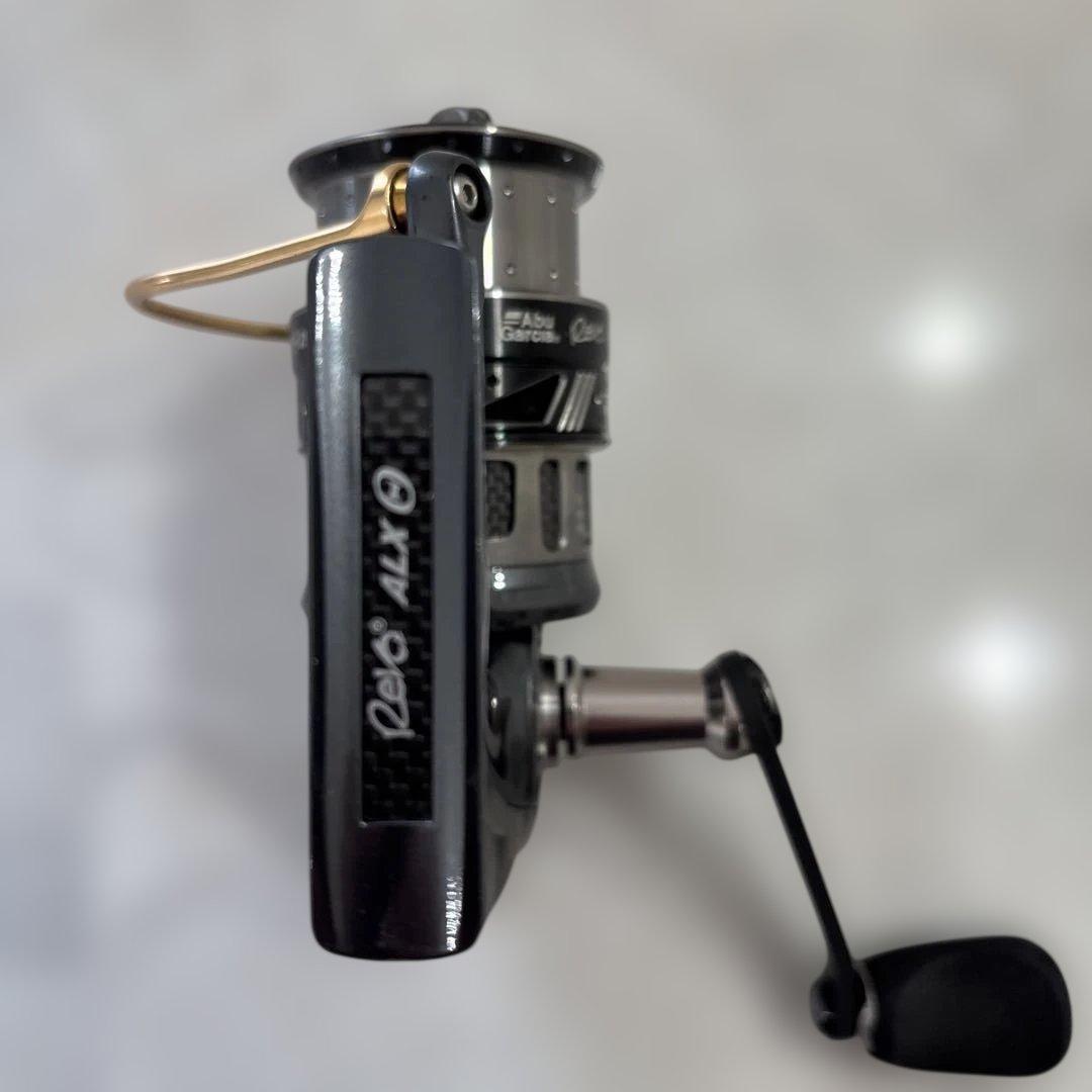 リール Abu Garcia REVO ALX THETA 2500SH