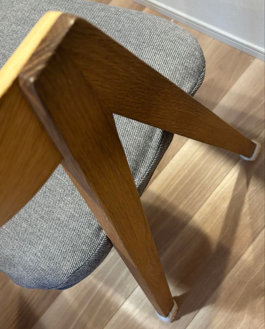 unico(ウニコ)ELEMT(エレムト) ダイニングチェア