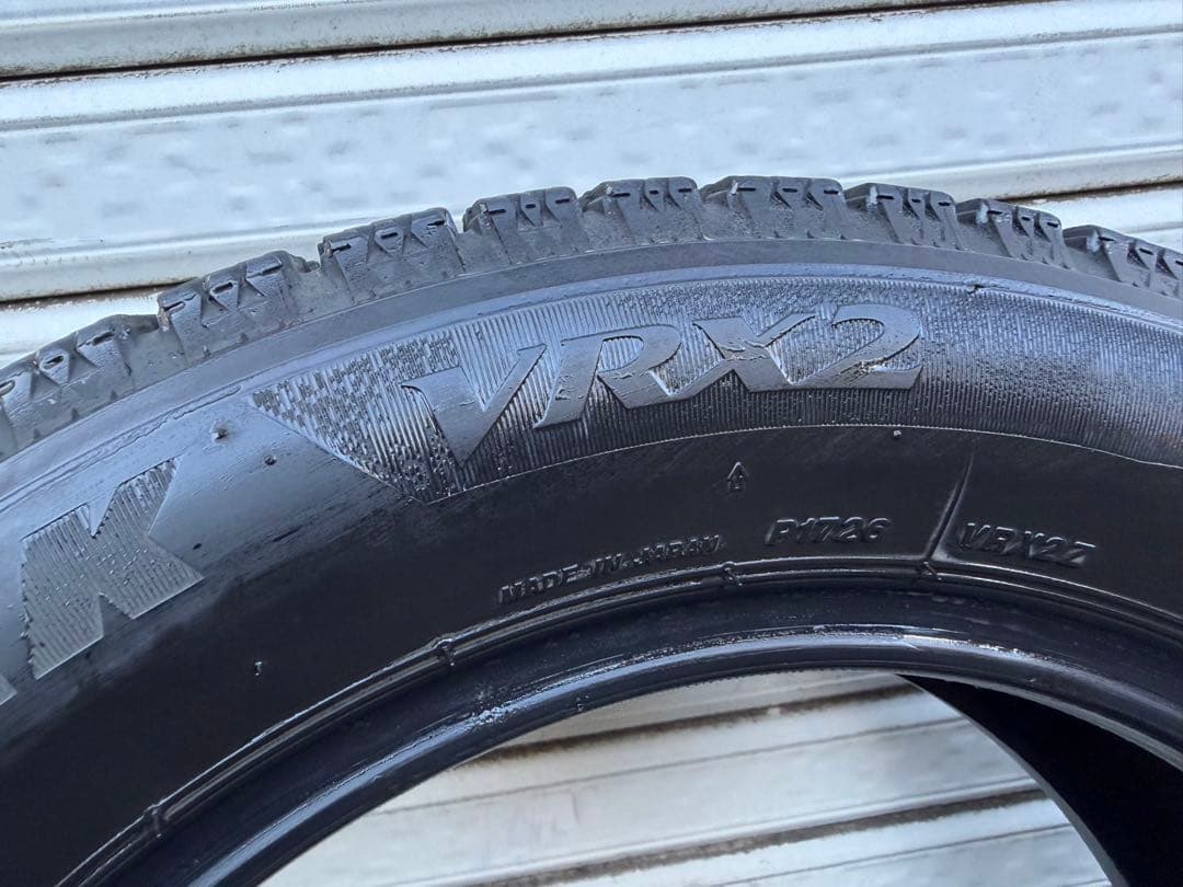 VRX2 冬タイヤ 155/65R14 ×4本 中古