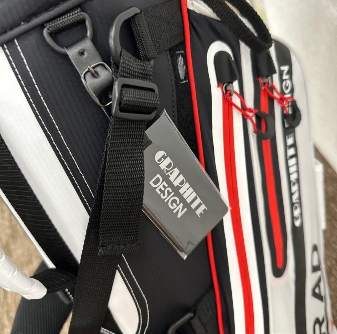グラファイトデザインキャディーバック　2023年モデル　ホワイト　プロ支給品