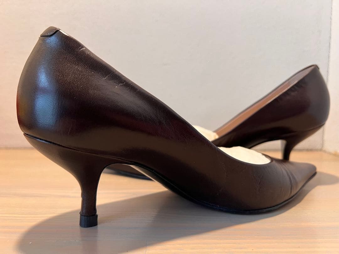 CHANEL ブラウン ポインテッドトゥ パンプス 37 1/2 C