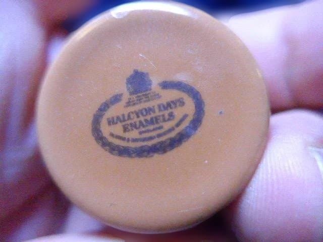 美品　英国御用達の老舗ハルシオンデイズのテディーベアの エナメルボックス