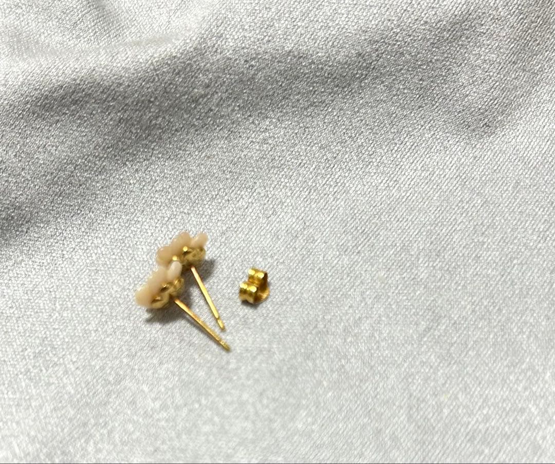 K18 ダイヤピアス　キャッチ一つなし