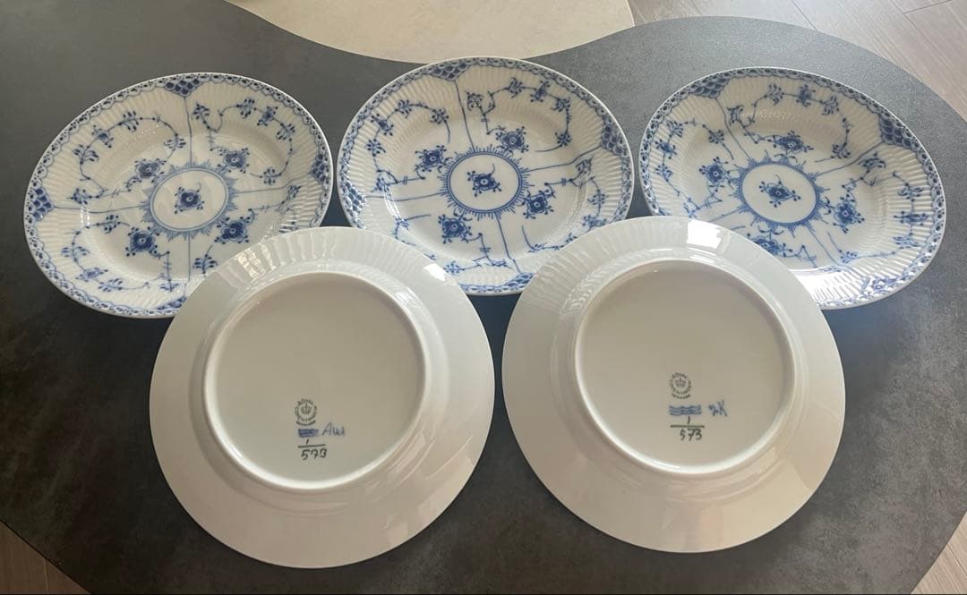 ロイヤルコペンハーゲン　ブルーフルーテッド ハーフレース プレート 19cm