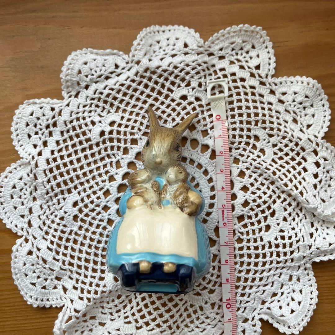 ロイヤルアルバート⭐︎ピーターラビット陶製Mrs.Rabbit&Bunnies