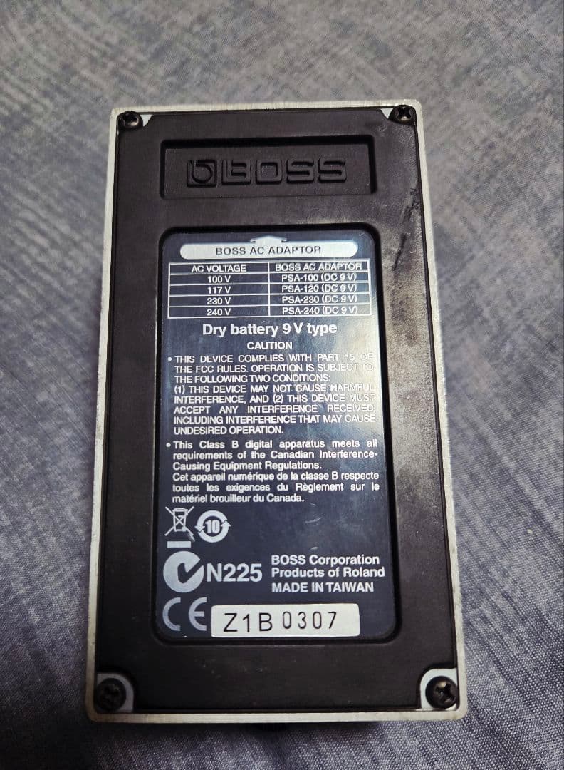 BOSS FB-2 Feedbacker/booster ブースター　廃盤品