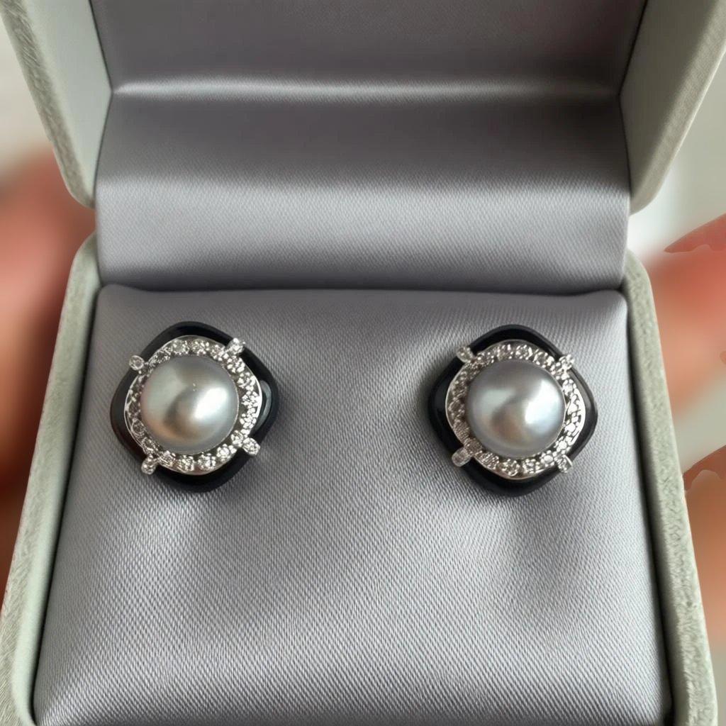 【極上】タヒチ黒蝶真珠 プラチナグレー ピアス ピンク干渉色 18kGP 訳あり