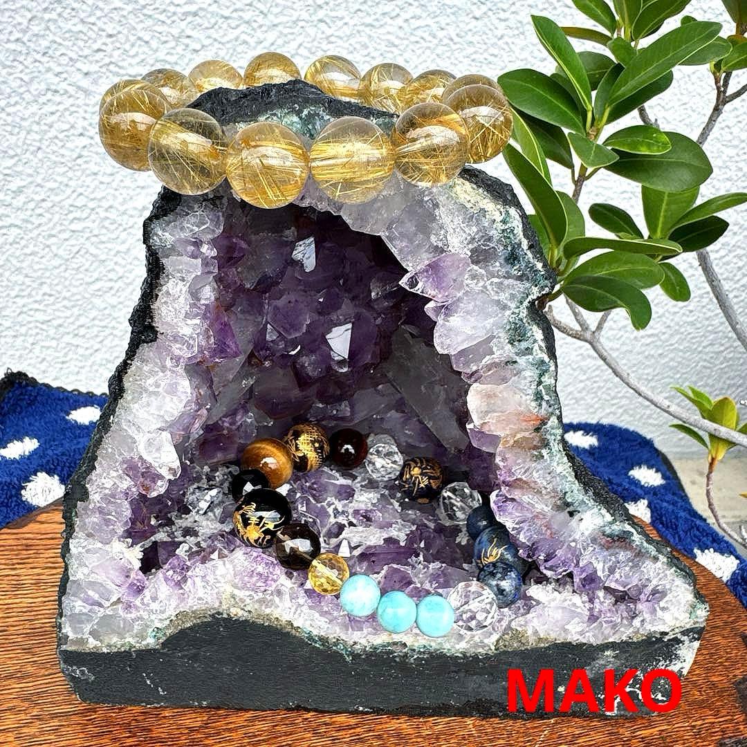 M1778☆アメジストドーム2.6Kg☆ウルグアイ産☆天然石☆N50901-B