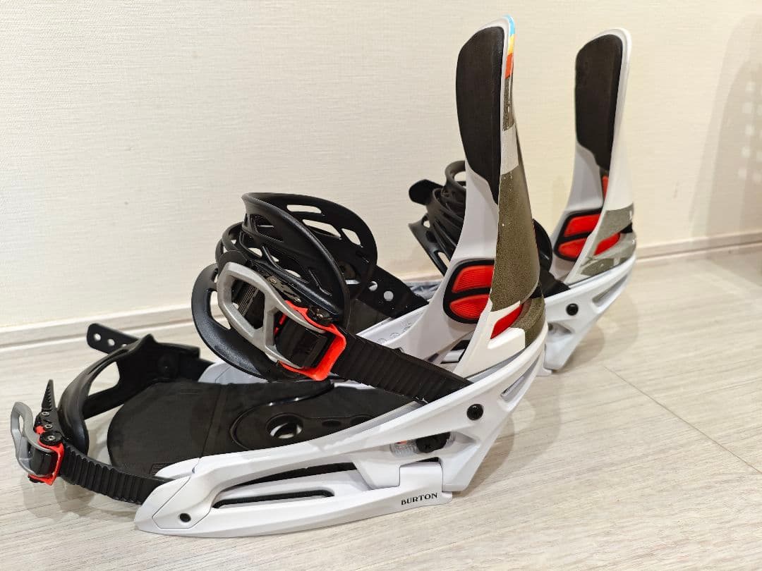 Burton CARTEL X ESTビンディング M バートンバインディング