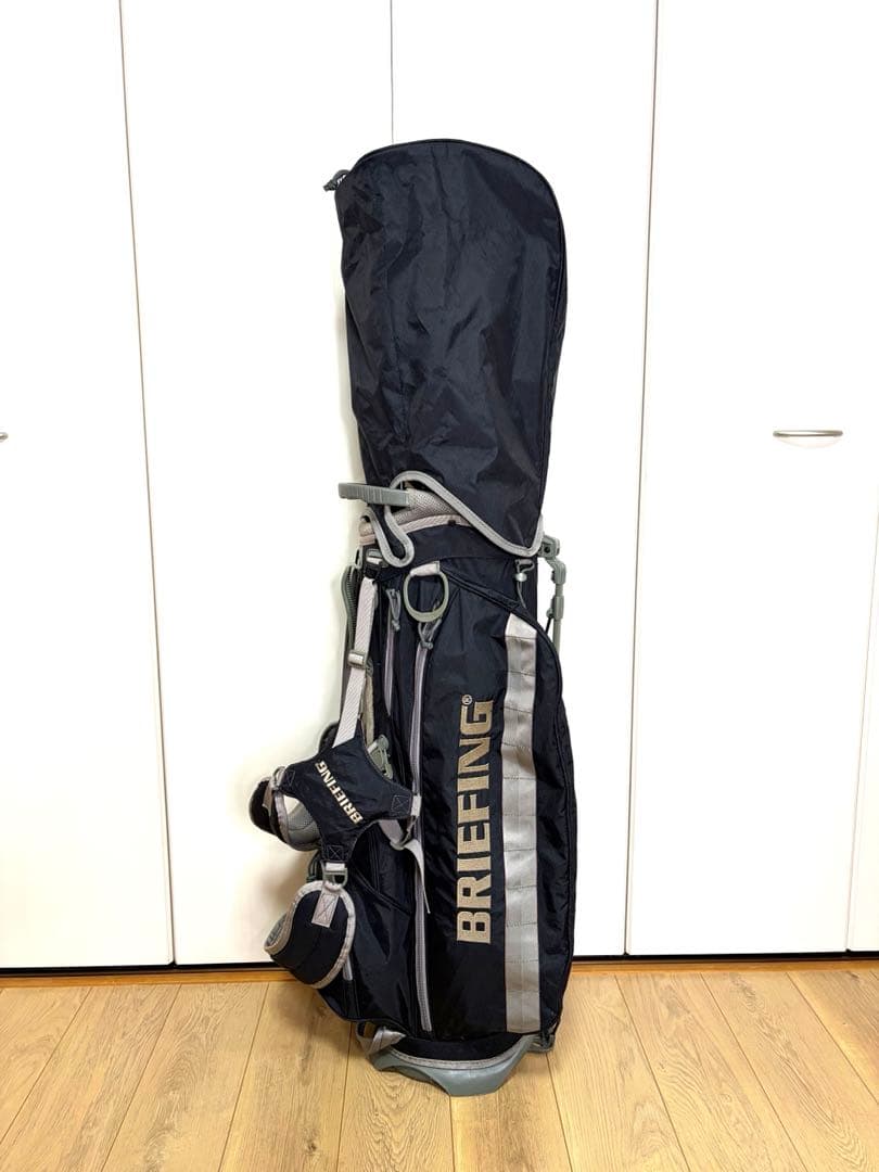 ブリーフィング　キャディバック&ヘッドカバーフルセット　キャップおまけ付き