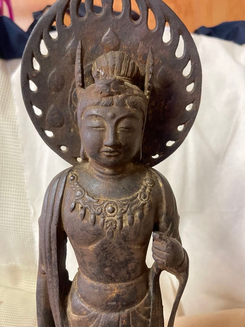 観音菩薩像　鉄工芸　アンティーク