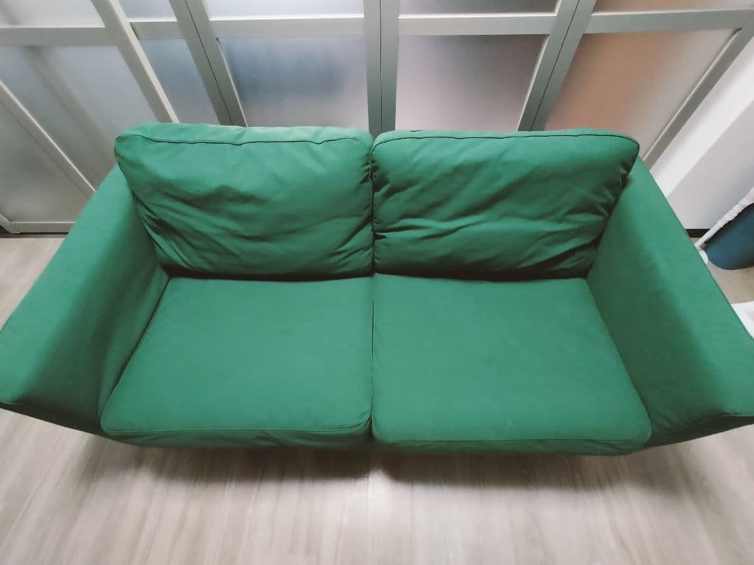 カルビー PÄRUP ペルプ 2人掛けソファ　グリーン