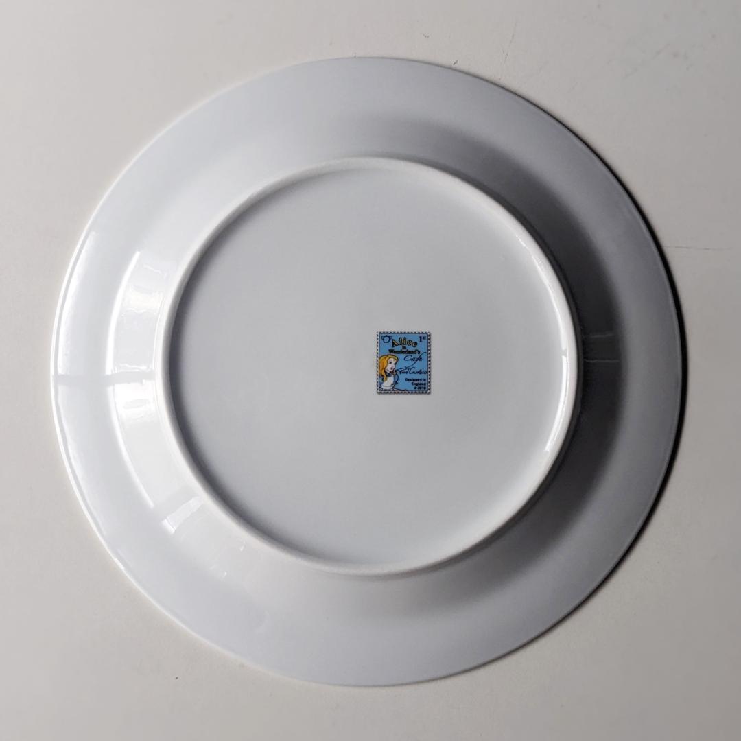 美品・未使用　不思議の国のアリス　大皿　4枚まとめ売り　プレート3枚　デザート皿