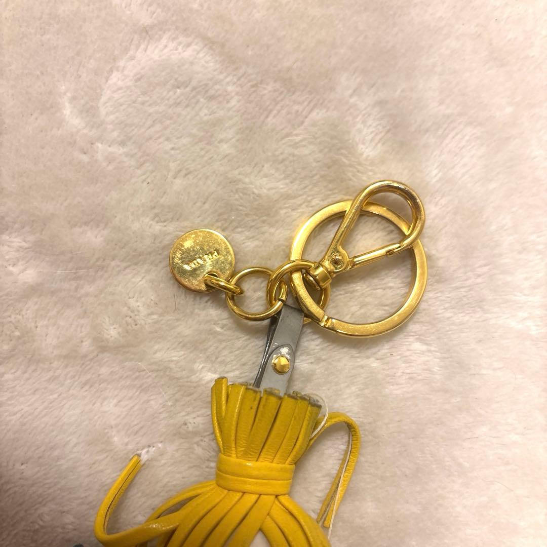 PRADA⭐️ALICE アリス タッセルレザー チャーム キーリングキーホルダー