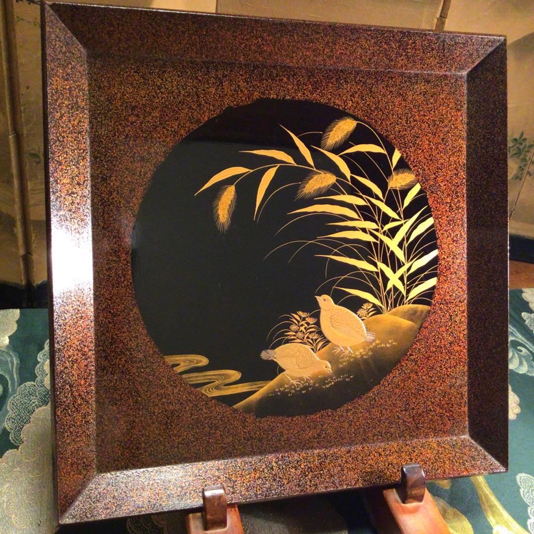 〝特別出品〟木製漆器　極上輪島塗　花鳥紋様蒔絵　絵替　梨地盆（銘　秀穂）10枚