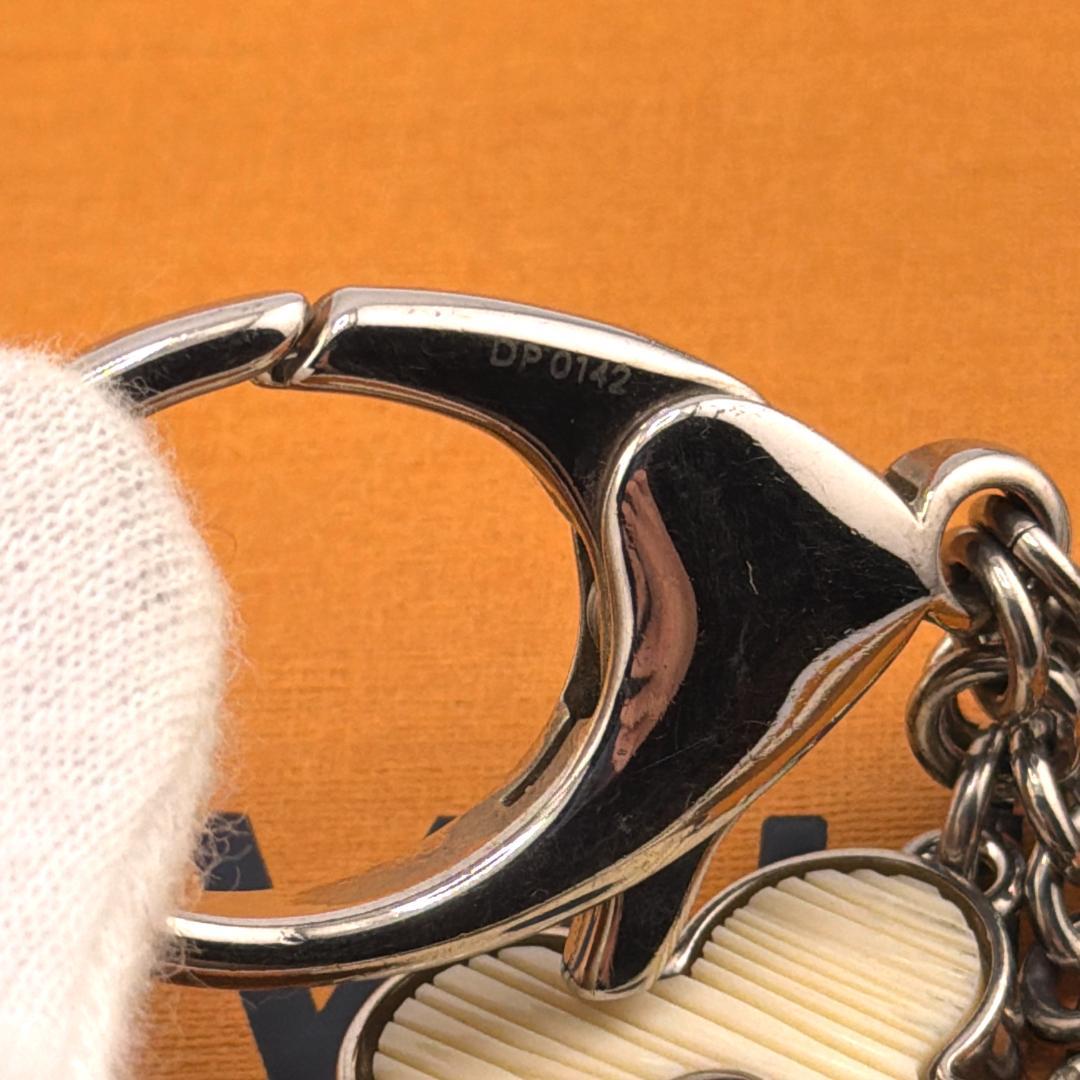 kinacomocciルイヴィトン ビジューサック フルール ドゥ エピ