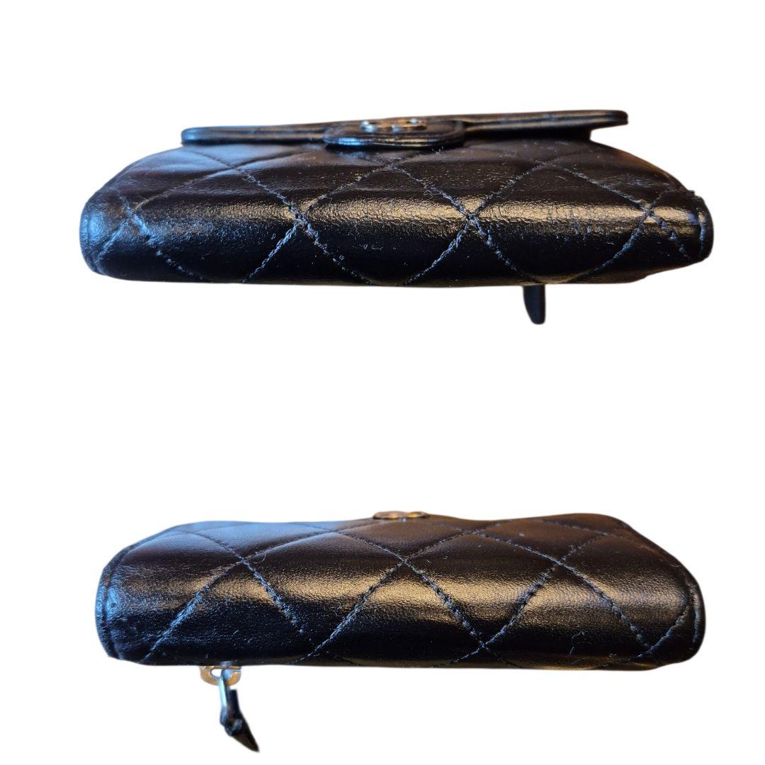 CHANEL　シャネル　マトラッセ　三つ折り財布　ブラック