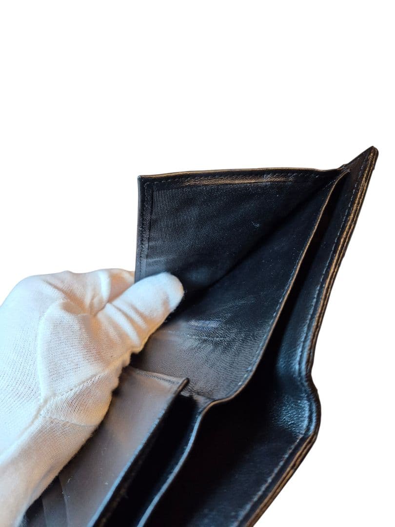 CHANEL　シャネル　マトラッセ　三つ折り財布　ブラック